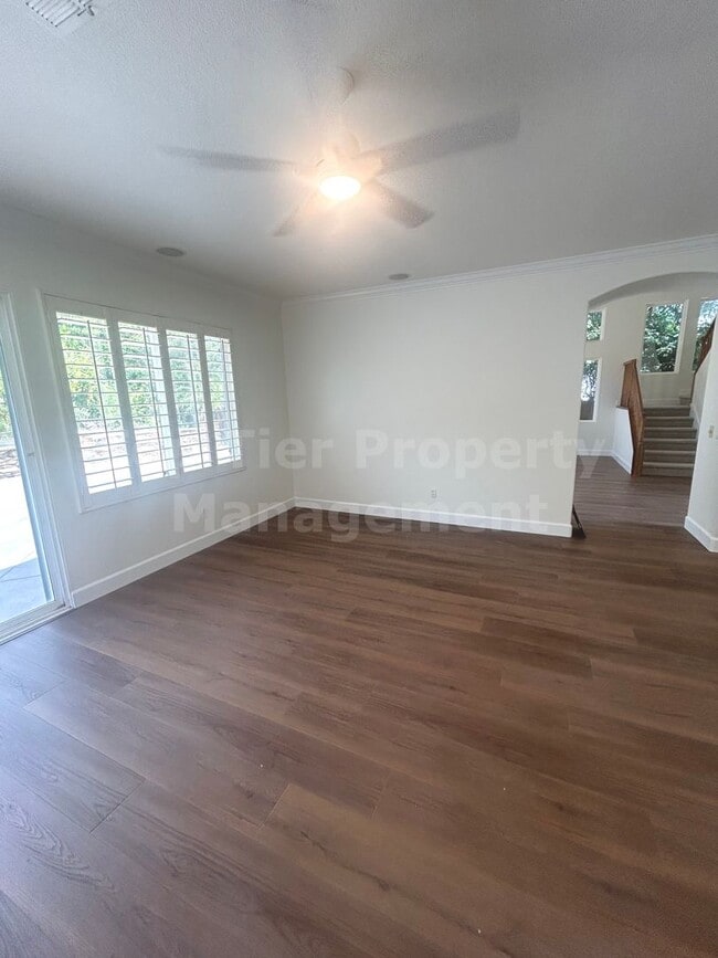 Building Photo - ***Gorgeous 4 bed / 3 bath / 2,585 sqft House in Calavera Hills - Available 07/01***