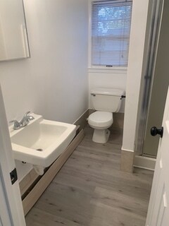 Building Photo - 312 4th Ter