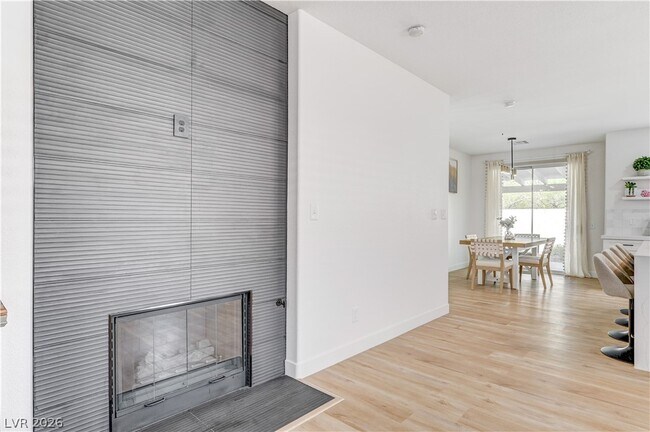 Building Photo - 3236 Rushing Waters Pl