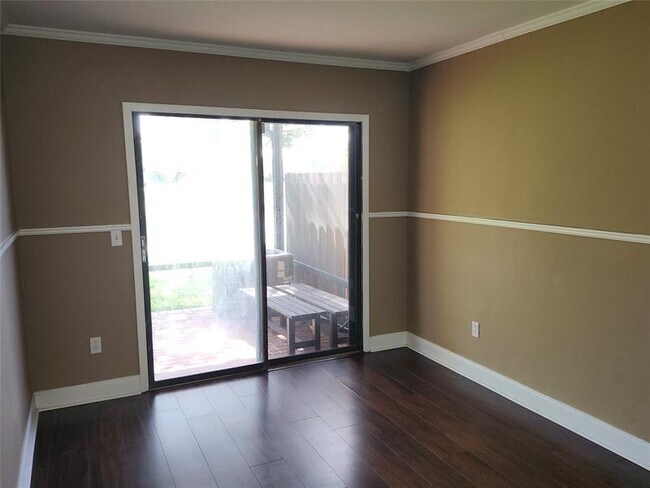 Building Photo - 4192 SW 87th Terrace