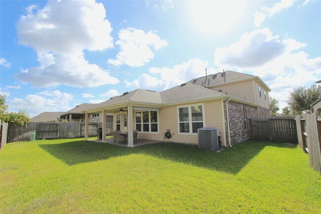 Building Photo - 25418 Junction Meadow Trail