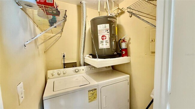 Building Photo - 441 Fountainhead Cir