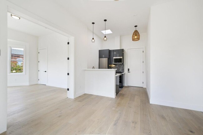 Building Photo - 2734 20th Street