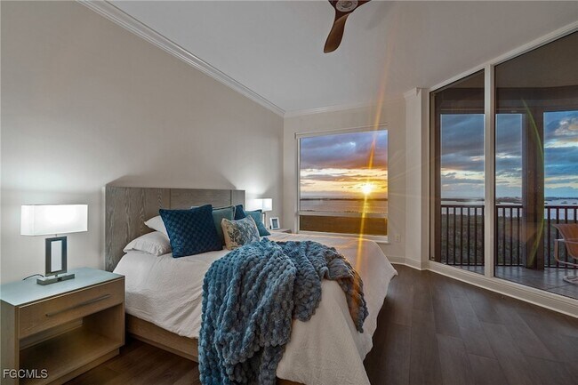 Primary Photo - 23750 Via Trevi Way