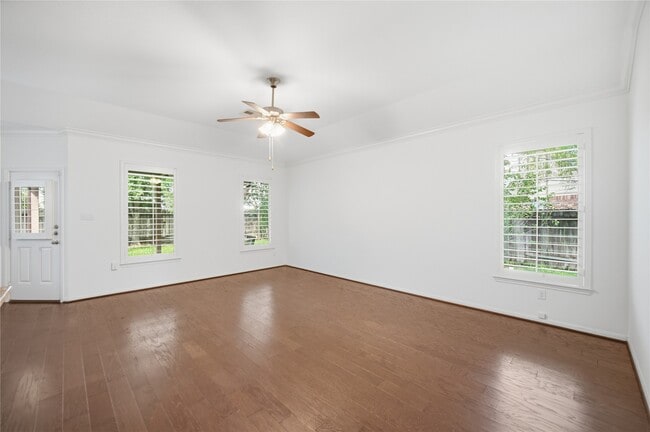 Building Photo - 3831 Daintree Park Dr