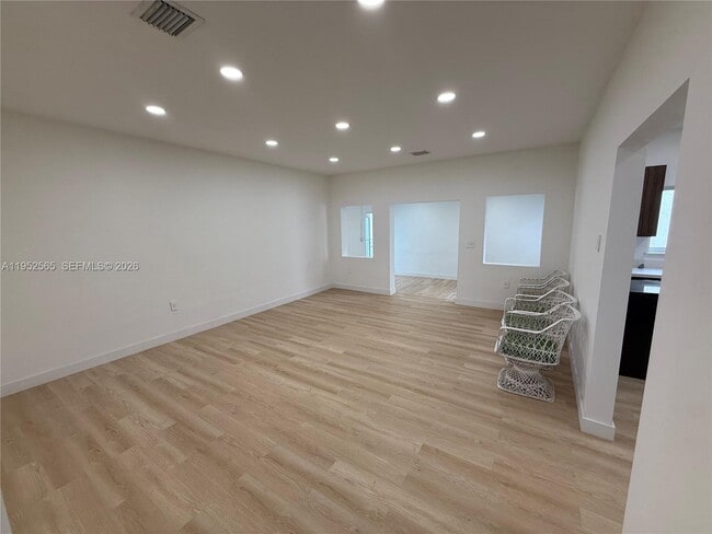 Building Photo - 1263 NW 29th St