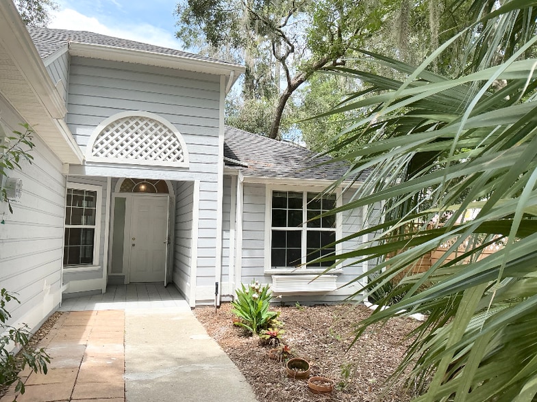 Building Photo - 12332 NW 7th Ln