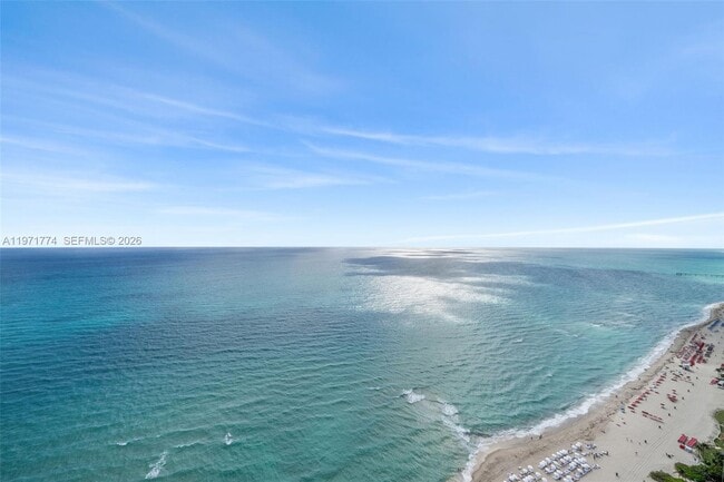 Building Photo - 18201 Collins Ave