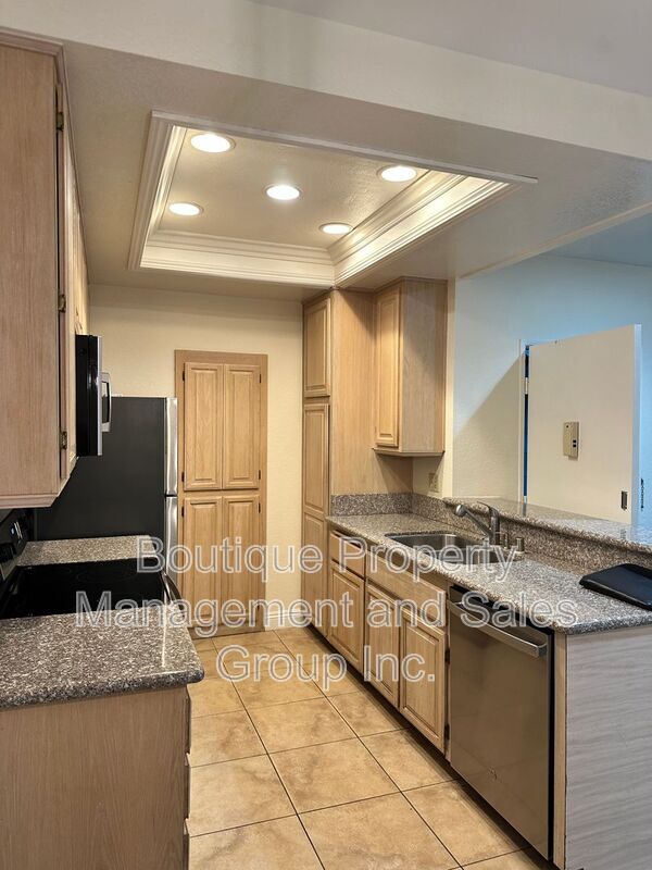Building Photo - 20702 El Toro Rd