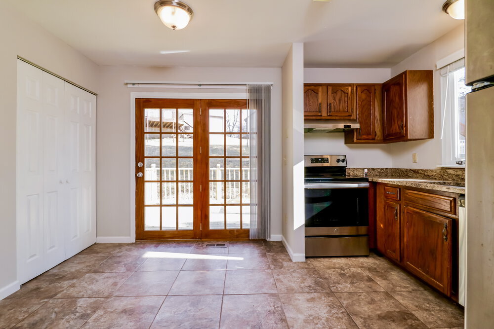 Building Photo - 17 Hollow Tree Ct