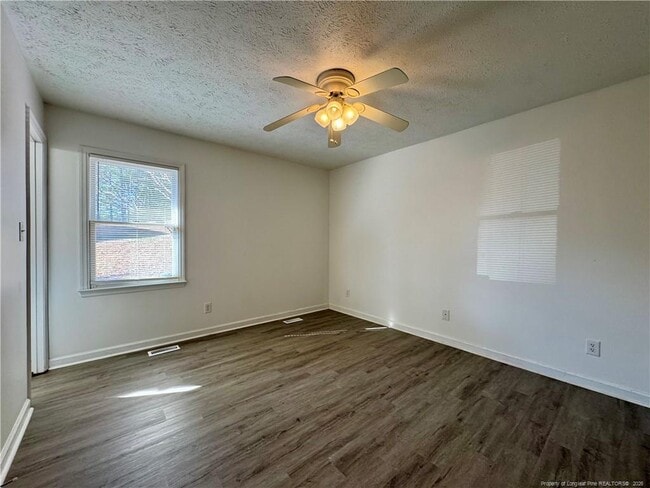 Building Photo - 1955 Christopher Way