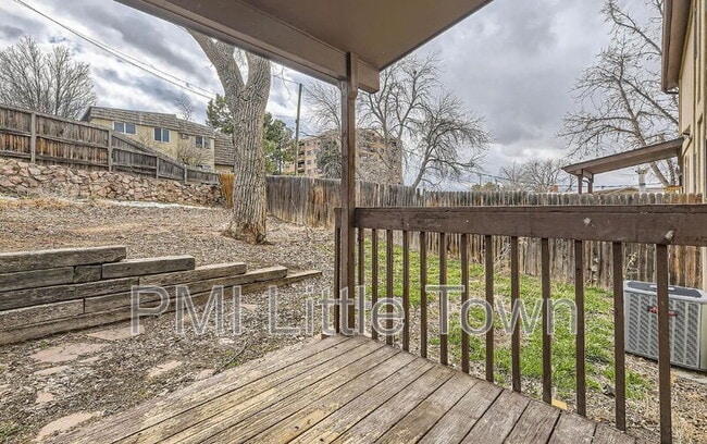 Building Photo - 256 W Jefferson Ave