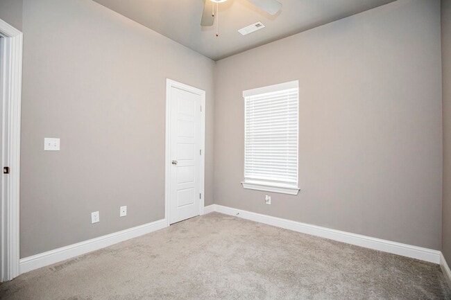 Building Photo - ***1025 Kimball Lane***
