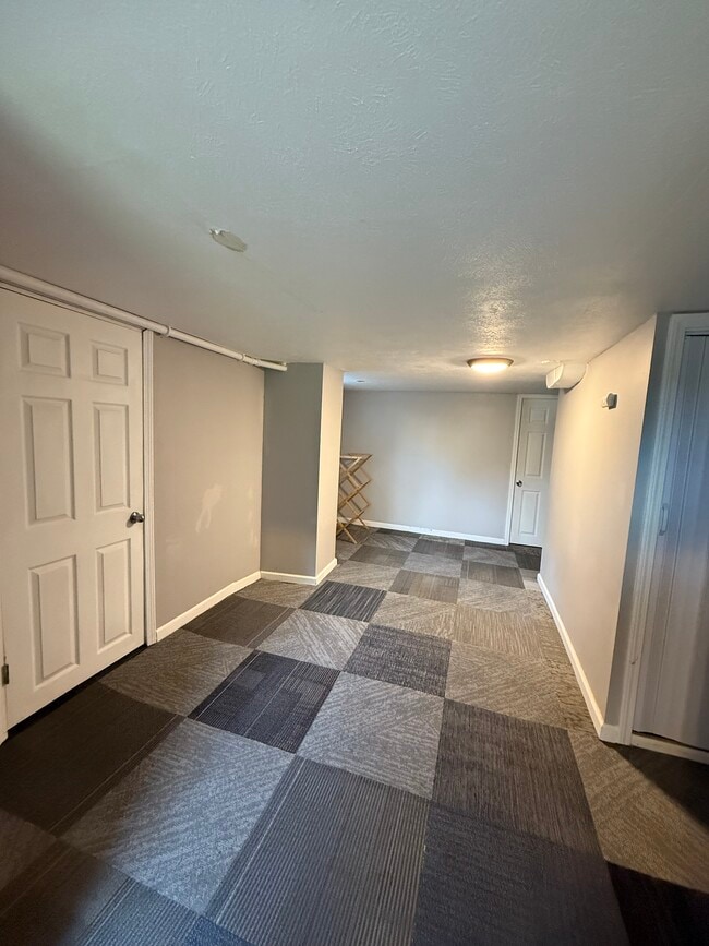 Building Photo - 3476 Spaulding St