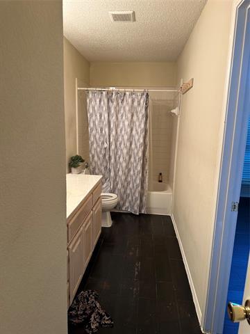 Building Photo - 554 Valley View Dr