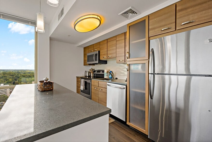 Building Photo - 8516 Leesburg Pike