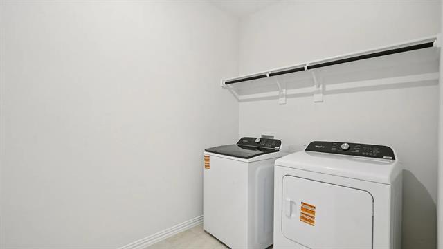 Building Photo - 710 Edgehurst Dr