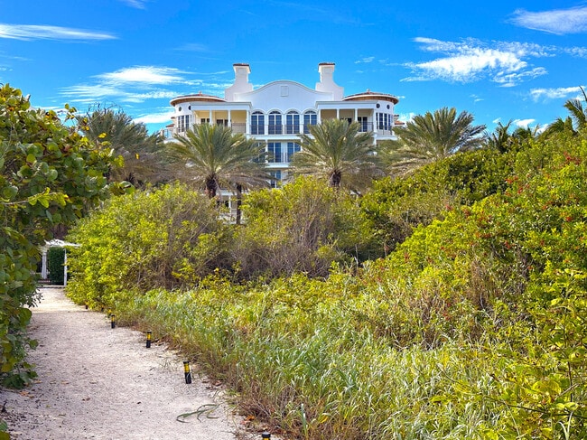 Building Photo - 155 S Ocean Ave