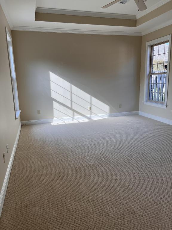 Building Photo - 808 Greenbriar Pl