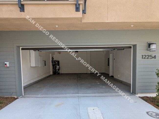 Building Photo - 12254 Riley Ln