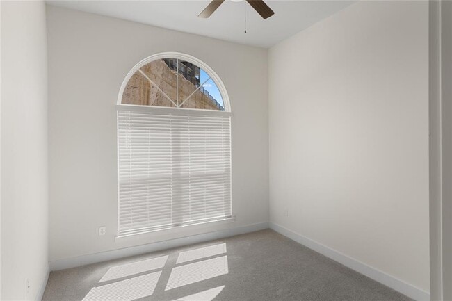 Building Photo - 18531 Kyle Seale Pkwy