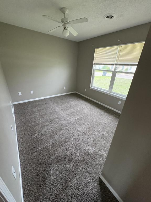 Building Photo - 205 E Broadway St