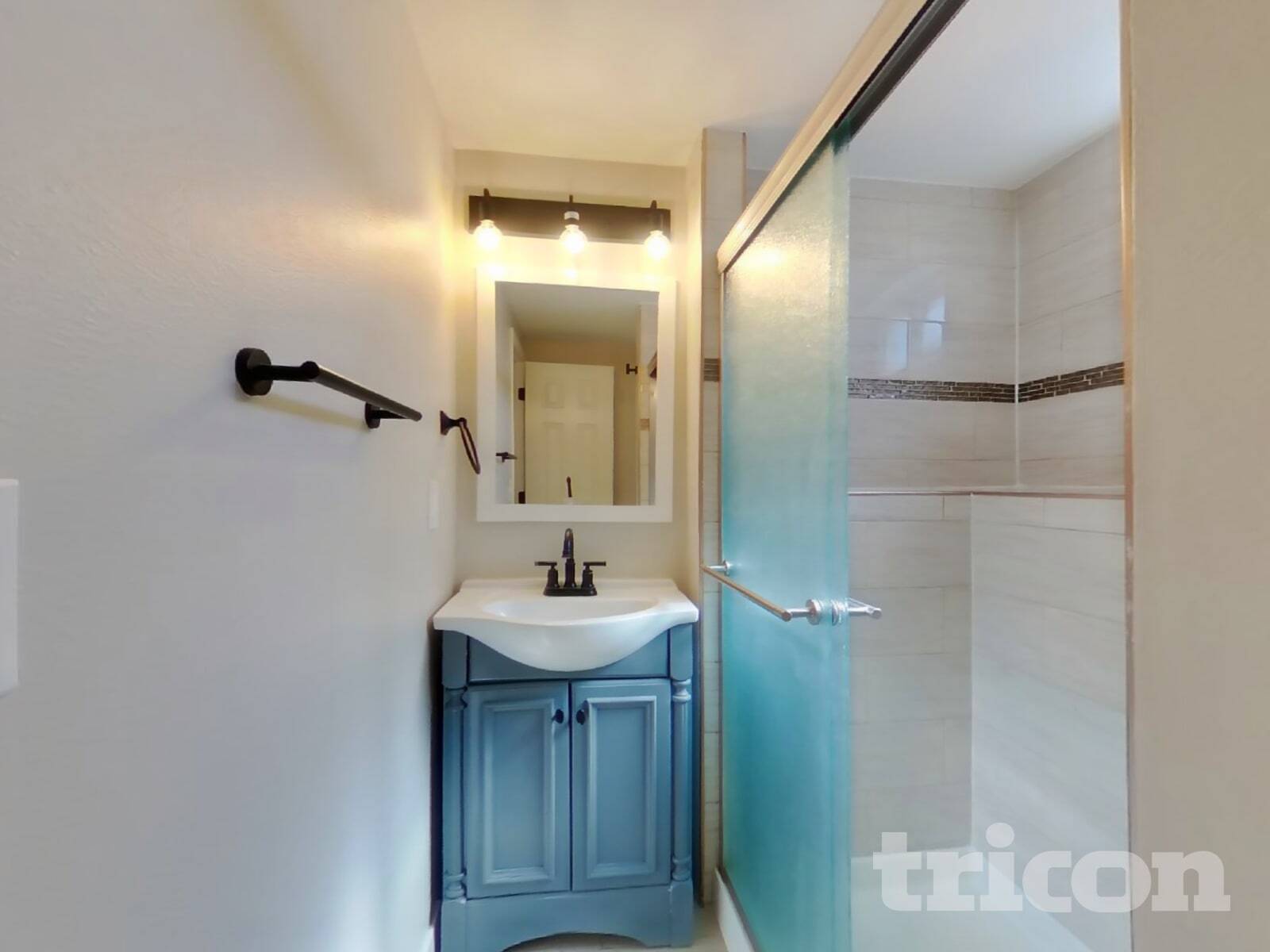 Building Photo - 2291 E 90th Ave