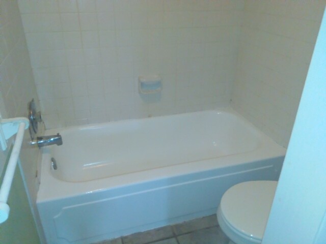 Building Photo - 1577 Greenlea Dr