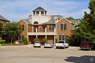 Building Photo - Villas on Bear Creek