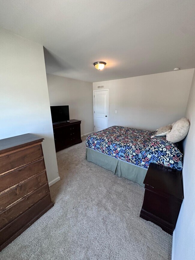 Building Photo - 784 Amarra Dr