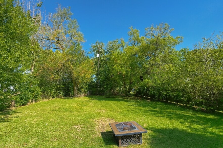Fenced Backyard - 114 28th St N