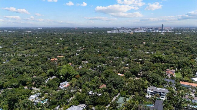 Building Photo - 4286 Douglas Rd