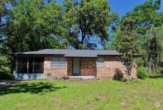 Building Photo - Charming 3 Bedroom Home Available In Crawf...