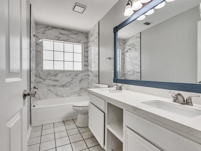 Building Photo - 4430 Echo Falls Dr
