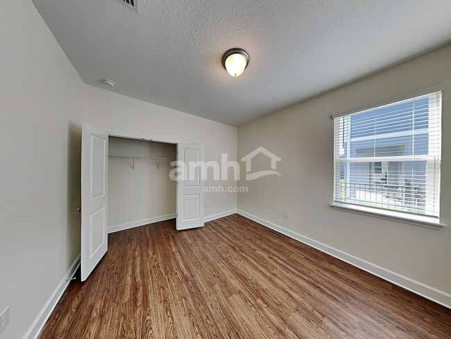 Building Photo - 407 Pine Terrace Drive