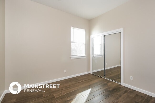 Building Photo - 11215 Paradise Out Ln
