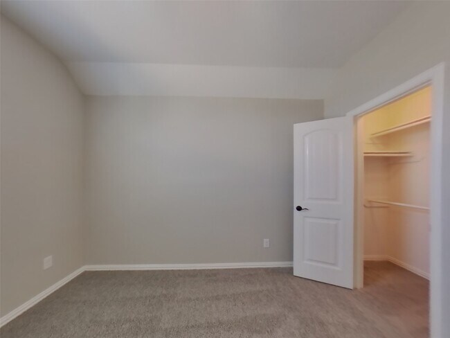 Building Photo - 3219 Breeze Bluff Way