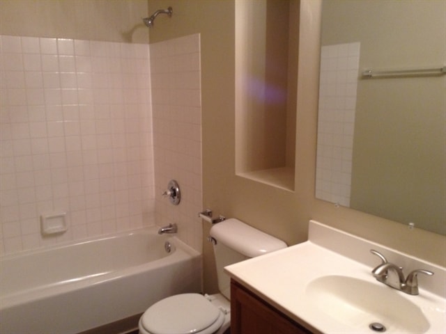 Building Photo - 3008 Old Warson Dr