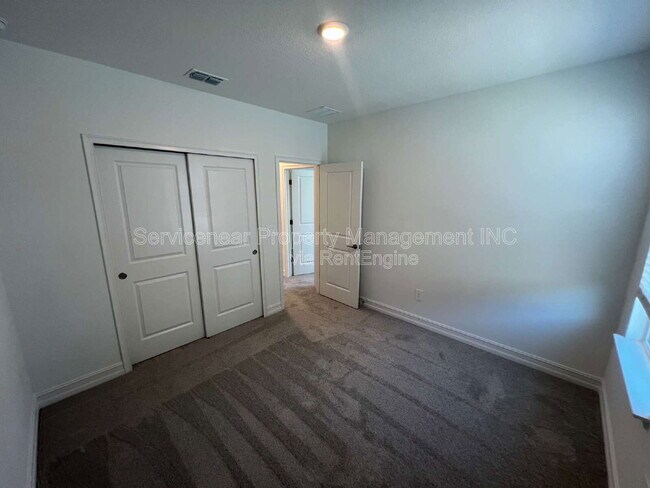 Building Photo - 7141 119th Ct E