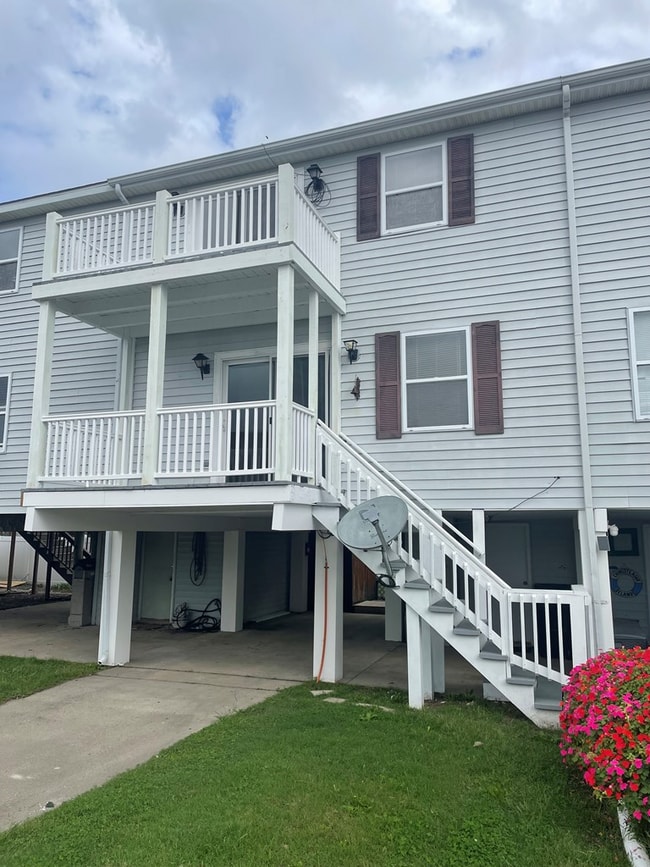 Building Photo - 7141 Margarets Ln