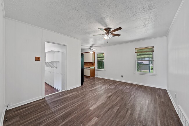 Building Photo - 1213 N 63rd St