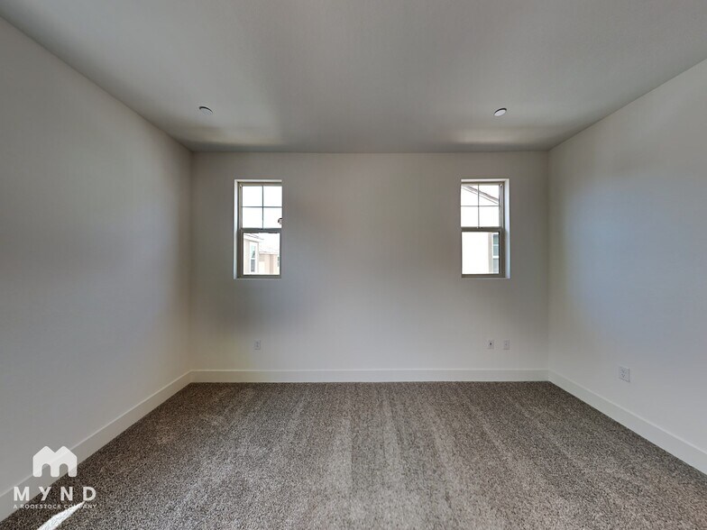 Building Photo - 10564 Trill Wy