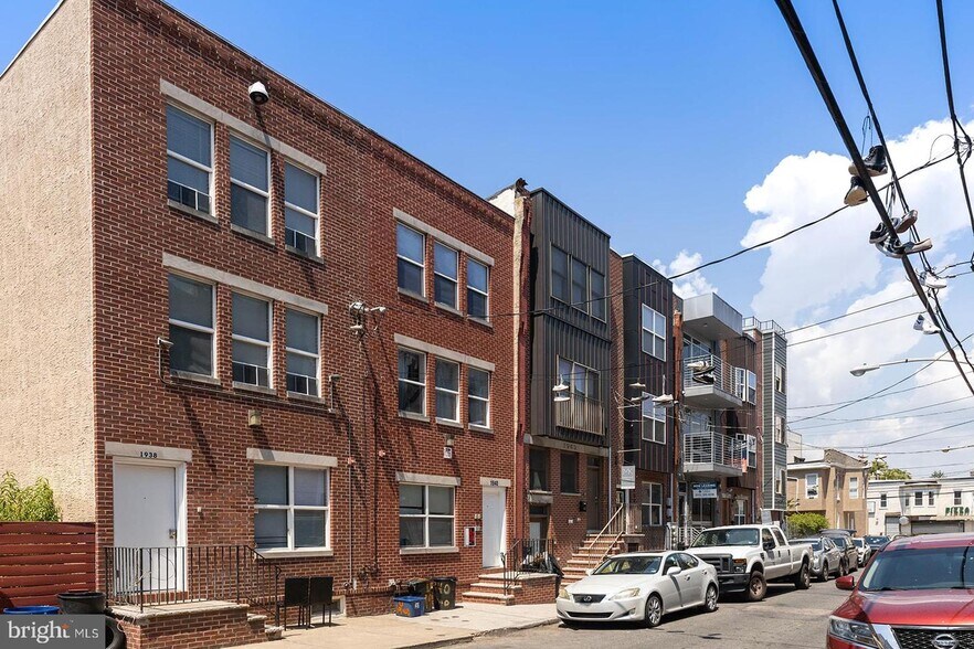 Building Photo - 1938 N Gratz St