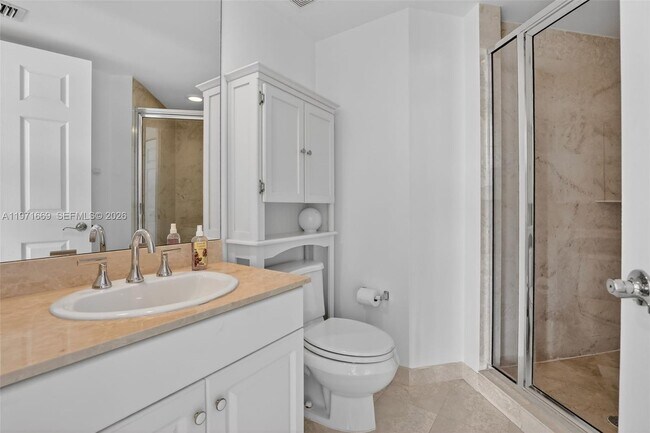 Building Photo - 3370 Hidden Bay Dr