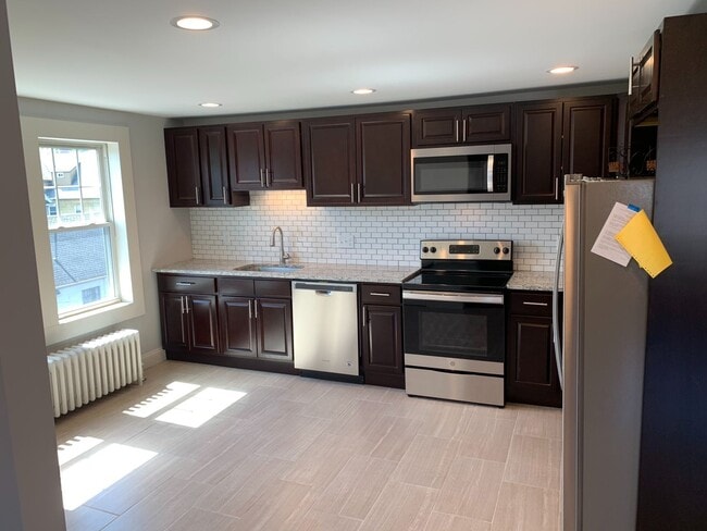 Building Photo - Whiting Lane Luxury