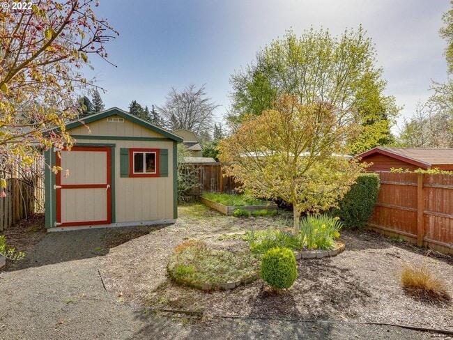 Building Photo - 11464 SW 96th Ave