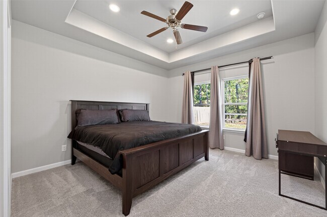 Building Photo - 2320 Cedar Pl Dr