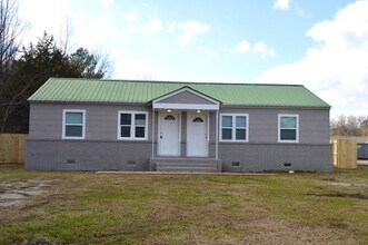 Building Photo - 911 Woodall Rd SW