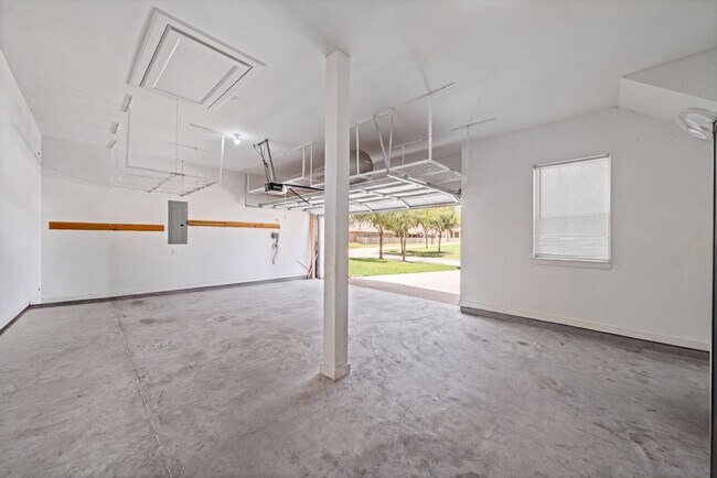 Building Photo - 2907 Jadestone Ln