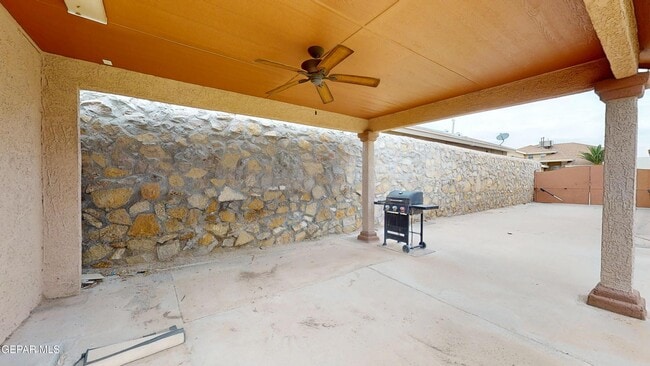 Building Photo - 12528 Sun Empress Dr